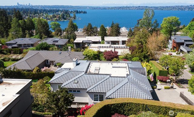 10419 NE 53RD Street, Kirkland, WA 98033