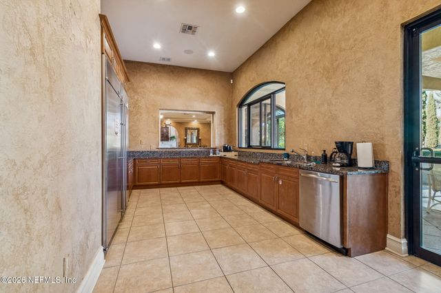 9745 TOUCHTON Road 2903, Jacksonville, FL 32246