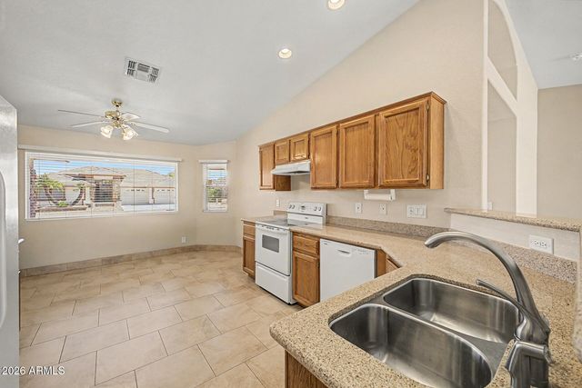 11247 E MEDINA Avenue, Mesa, AZ 85209