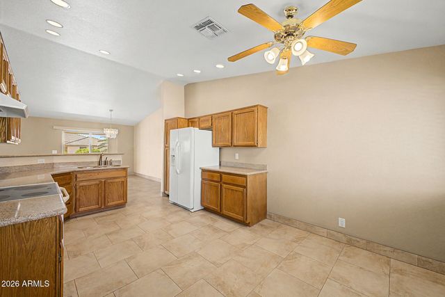 11247 E MEDINA Avenue, Mesa, AZ 85209
