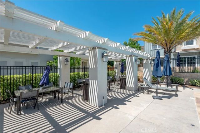 22964 Harvest Mill, Saugus, CA 91350