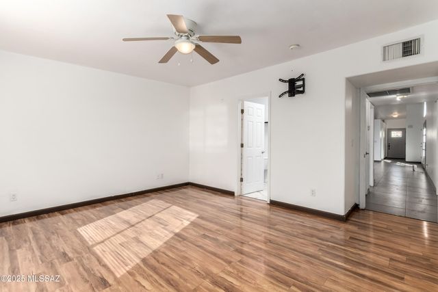 329 W Santa Barbara Street, Nogales, AZ 85621