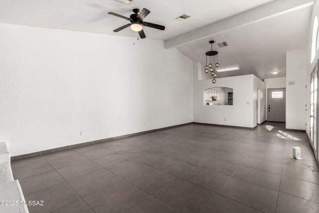 329 W Santa Barbara Street, Nogales, AZ 85621