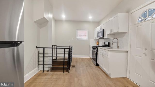 5437 WEBSTER ST, Philadelphia, PA 19143