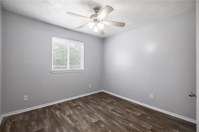 2401 Manor RD 112, Austin, TX 78722