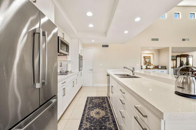 73412 Mariposa Drive, Palm Desert, CA 92260