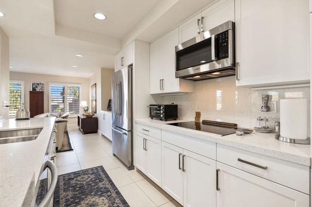 73412 Mariposa Drive, Palm Desert, CA 92260