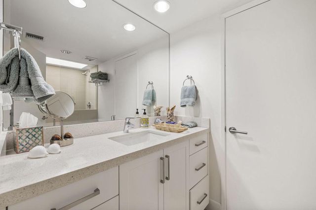 73412 Mariposa Drive, Palm Desert, CA 92260