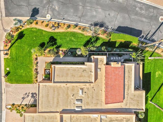 73412 Mariposa Drive, Palm Desert, CA 92260