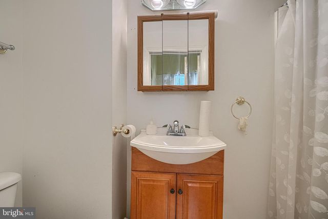3212 DORCHESTER RD, Baltimore, MD 21215