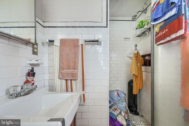 3212 DORCHESTER RD, Baltimore, MD 21215
