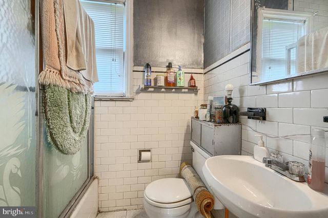 3212 DORCHESTER RD, Baltimore, MD 21215