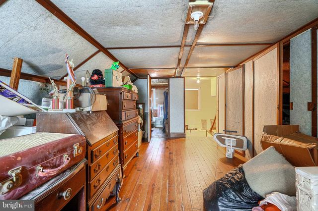3212 DORCHESTER RD, Baltimore, MD 21215