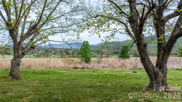 1720 Cane Creek Road, Fletcher, NC 28732
