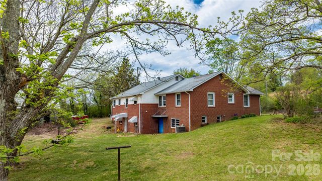 1720 Cane Creek Road, Fletcher, NC 28732