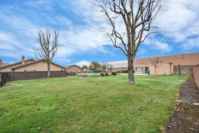 615 Brandywine Dr, Lodi, CA 95240