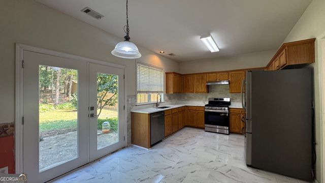125 Friars Head, Suwanee, GA 30024