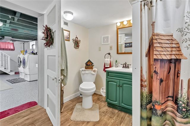 300 N Hamilton STREET, Springdale Twp, PA 15049