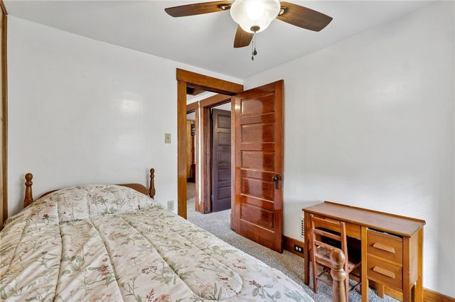 300 N Hamilton STREET, Springdale Twp, PA 15049