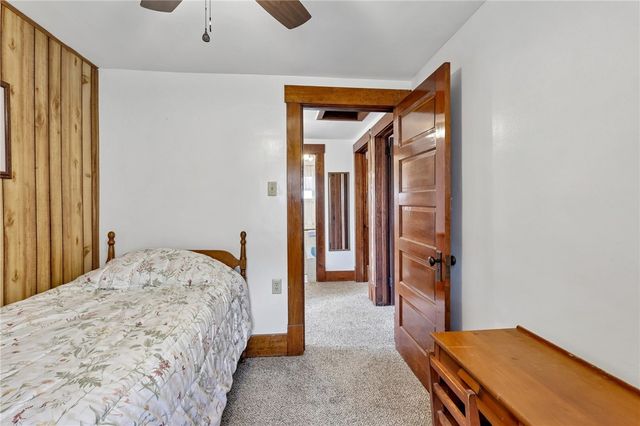300 N Hamilton STREET, Springdale Twp, PA 15049
