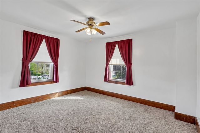 300 N Hamilton STREET, Springdale Twp, PA 15049