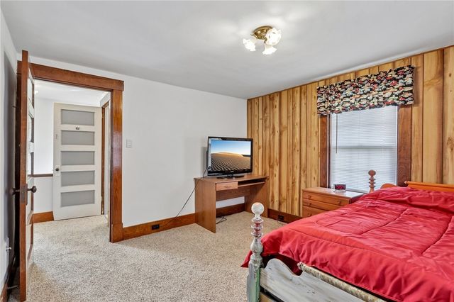 300 N Hamilton STREET, Springdale Twp, PA 15049