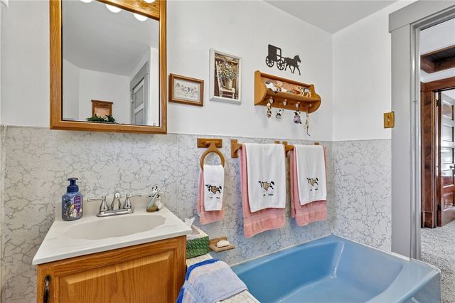 300 N Hamilton STREET, Springdale Twp, PA 15049