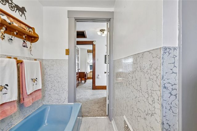 300 N Hamilton STREET, Springdale Twp, PA 15049