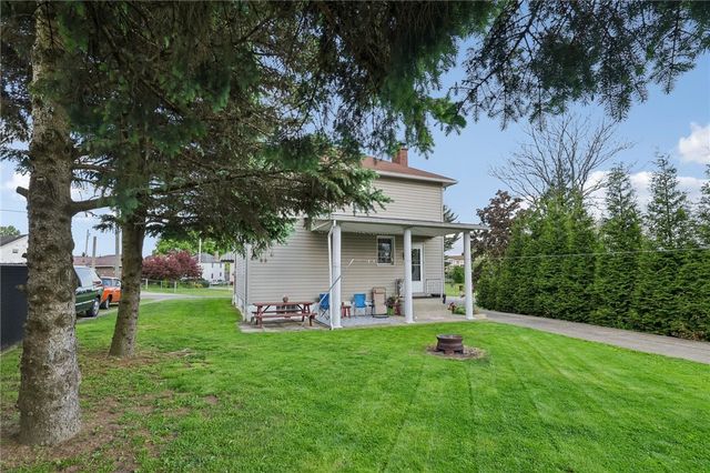 300 N Hamilton STREET, Springdale Twp, PA 15049