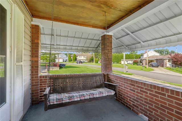 300 N Hamilton STREET, Springdale Twp, PA 15049