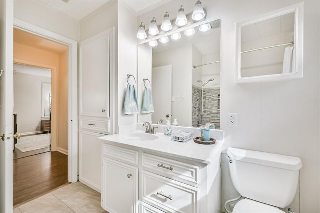 311 25th Avenue N, Texas City, TX 77590