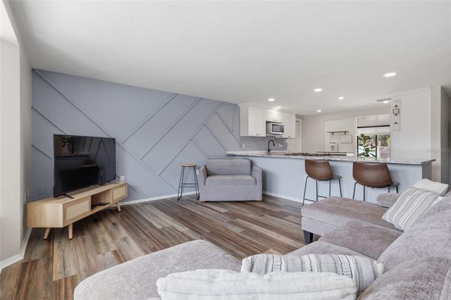 7209 MAGNOLIA VALLEY DRIVE, New Port Richey, FL 34653