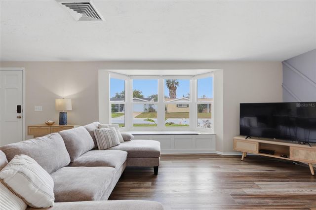 7209 MAGNOLIA VALLEY DRIVE, New Port Richey, FL 34653