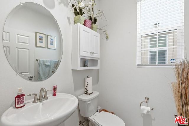 22820 W Olive Way, West Hills, CA 91304