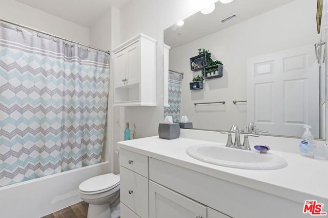 22820 W Olive Way, West Hills, CA 91304