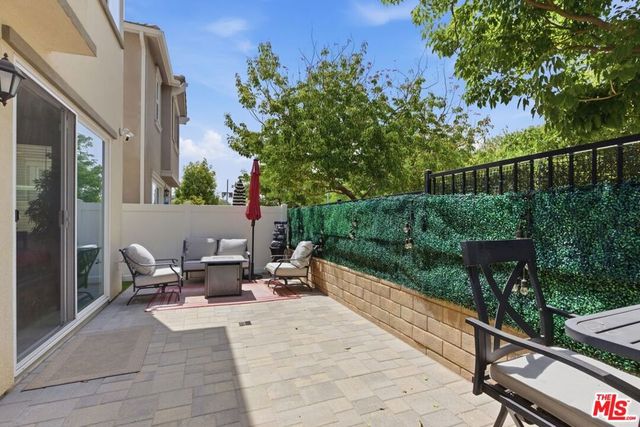 22820 W Olive Way, West Hills, CA 91304