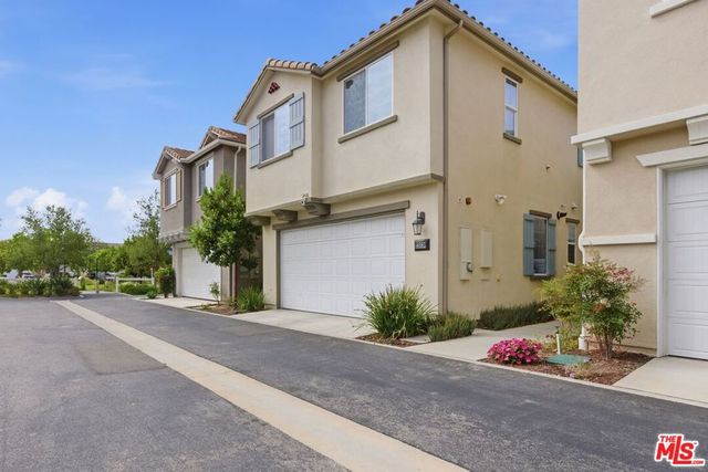 22820 W Olive Way, West Hills, CA 91304