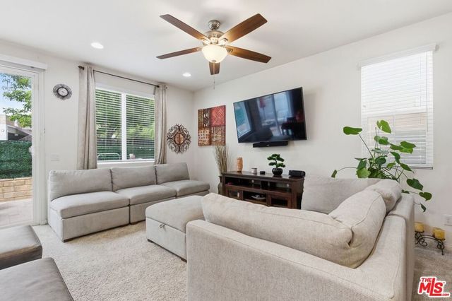 22820 W Olive Way, West Hills, CA 91304