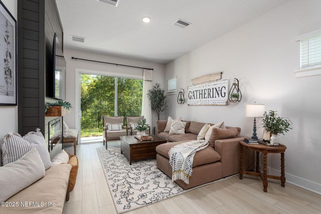 10037 ELEMENT Road, Jacksonville, FL 32256