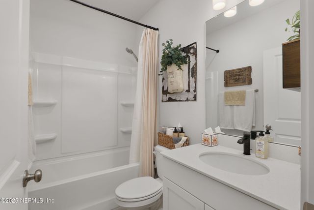 10037 ELEMENT Road, Jacksonville, FL 32256