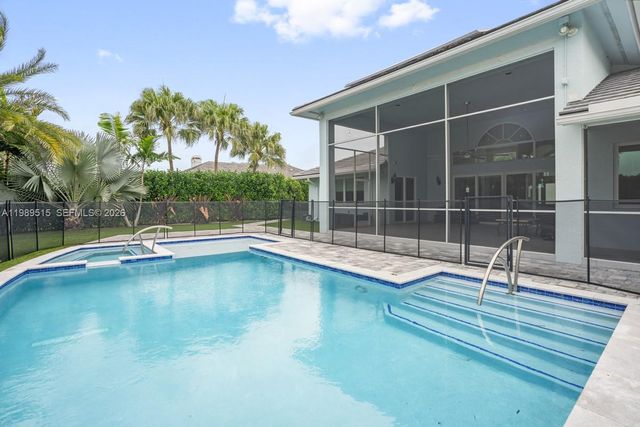 8179 Lakeview Drive, West Palm Beach, FL 33412