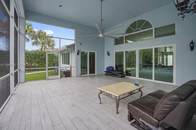8179 Lakeview Drive, West Palm Beach, FL 33412