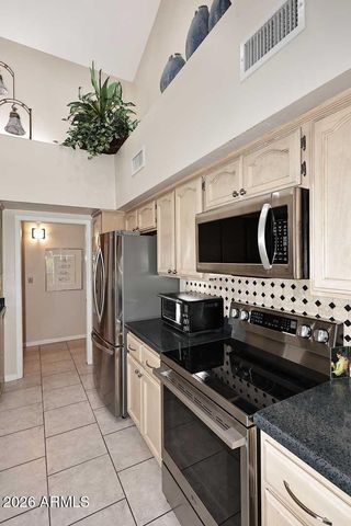 5402 E SHAW BUTTE Drive N, Scottsdale, AZ 85254