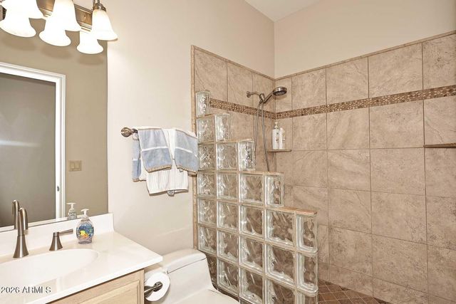 5402 E SHAW BUTTE Drive N, Scottsdale, AZ 85254