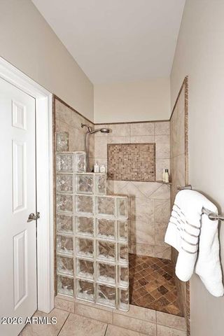 5402 E SHAW BUTTE Drive N, Scottsdale, AZ 85254