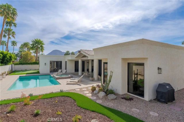 73460 Agave Lane, Palm Desert, CA 92260