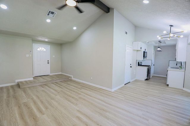 1710 Beaver Bend Road, Houston, TX 77088