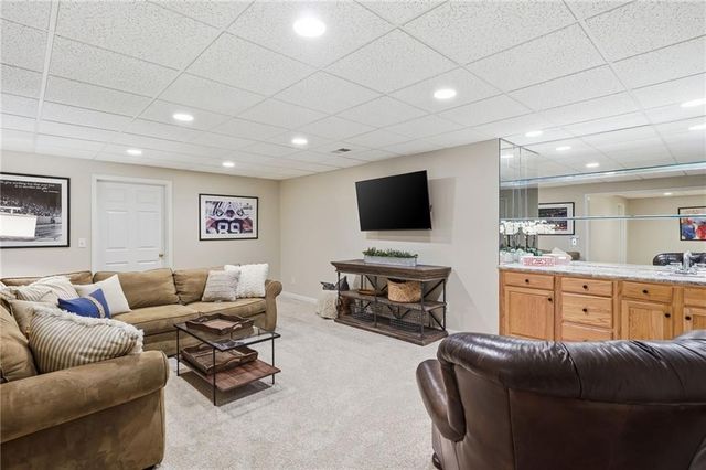 2105 Lake Grove Lane, Alpharetta, GA 30004