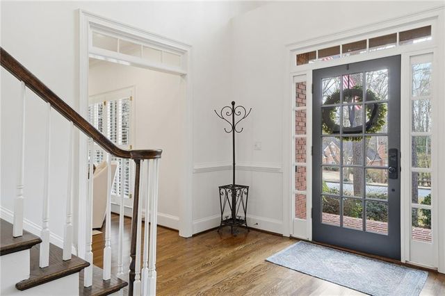 2105 Lake Grove Lane, Alpharetta, GA 30004