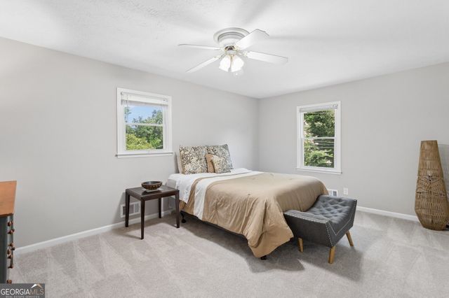 212 Simpson Drive NE, Kennesaw, GA 30144